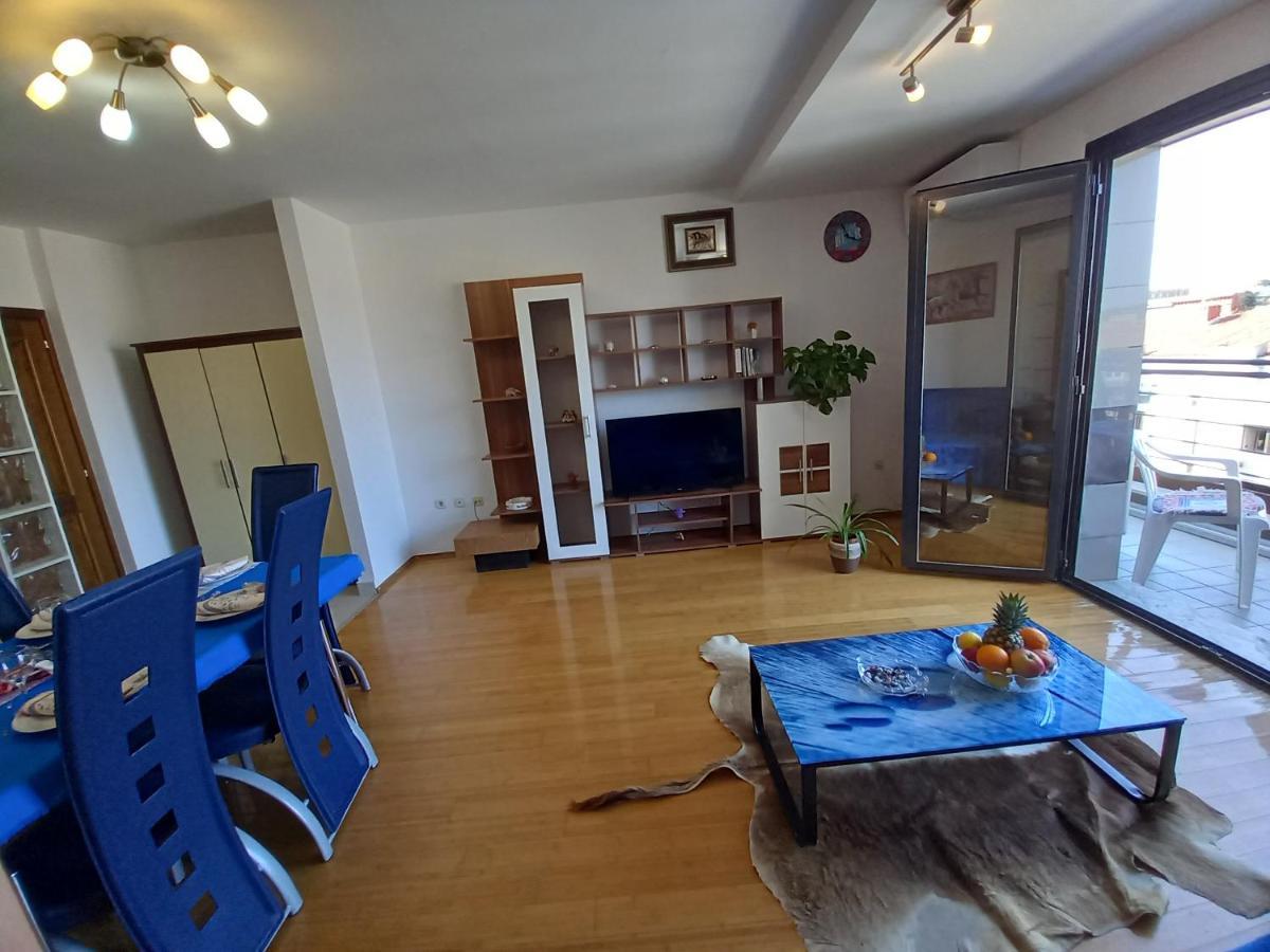 Iva Apartman Pula Exterior photo