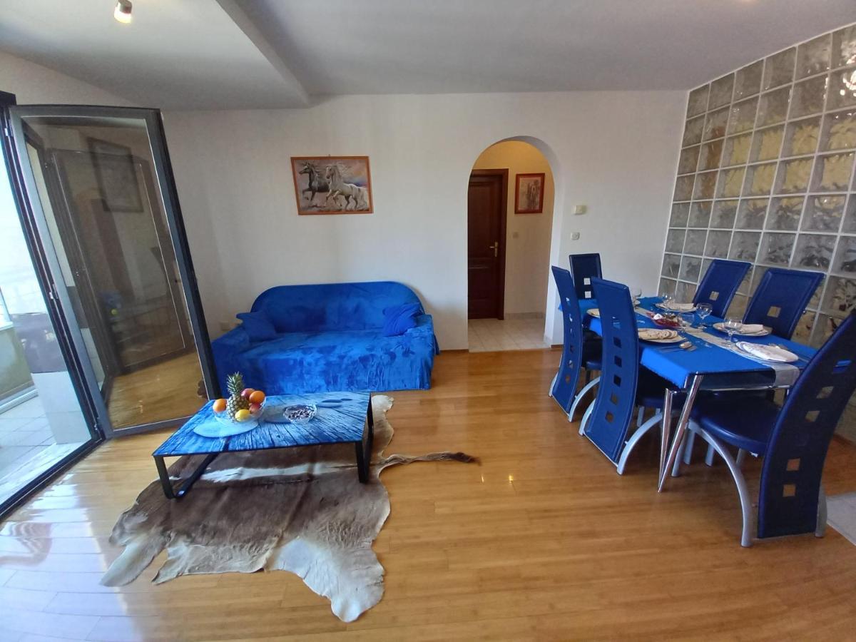 Iva Apartman Pula Exterior photo
