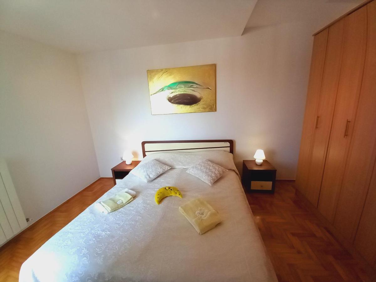 Iva Apartman Pula Exterior photo